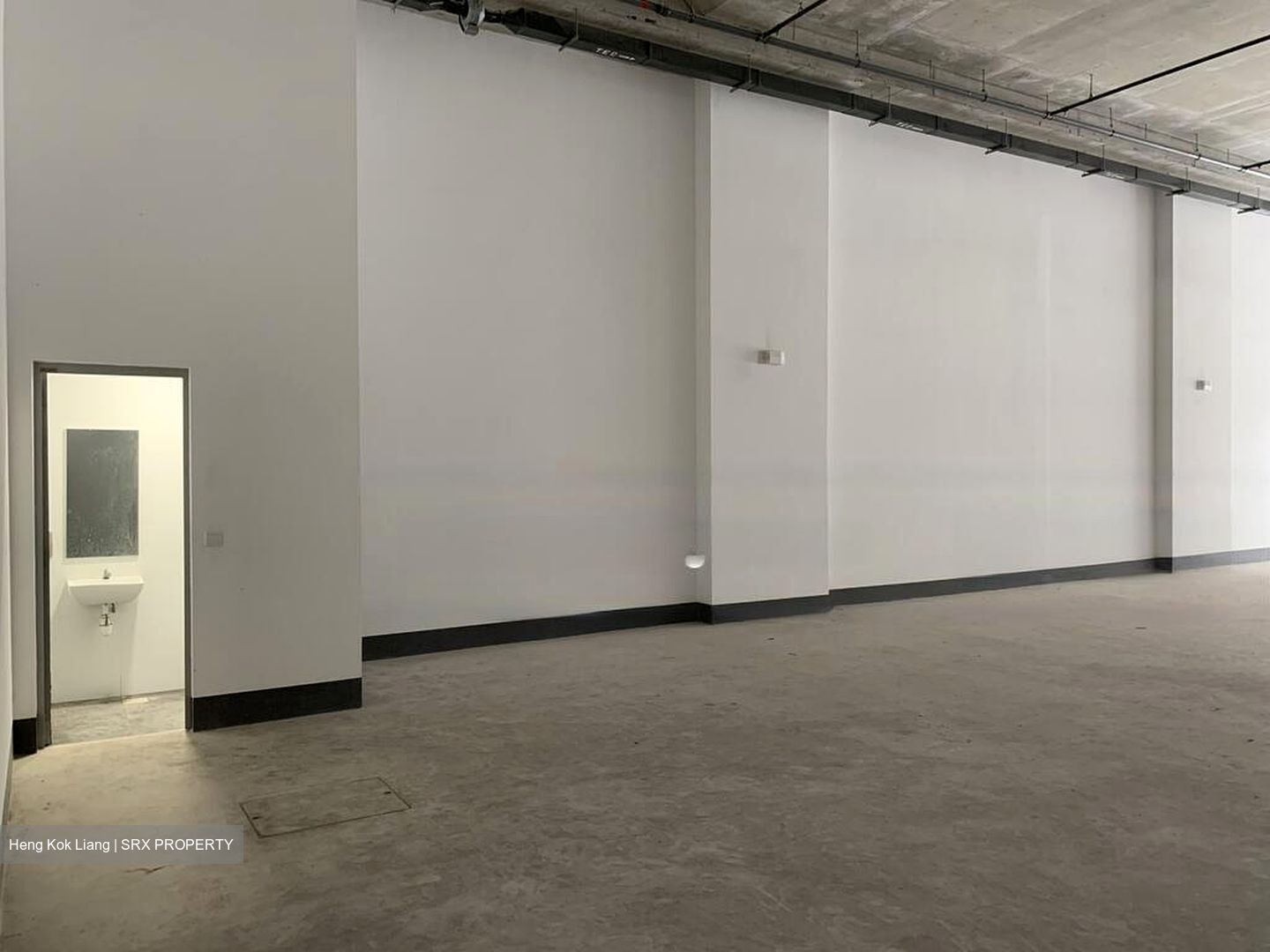 Sembawang Close (D27), Factory #452787781